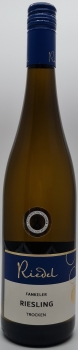 Ein perfekter Wein zum Essen. Der Fankeler Riesling trocken vom Moselwinzer.